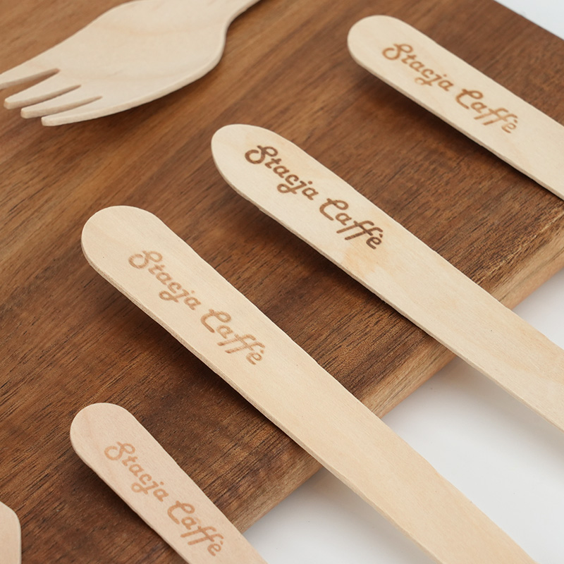 Uchampak Custom Disposable Cutlery – Hot Foil Stamped Fork Spoon Knife Sets - Image 3