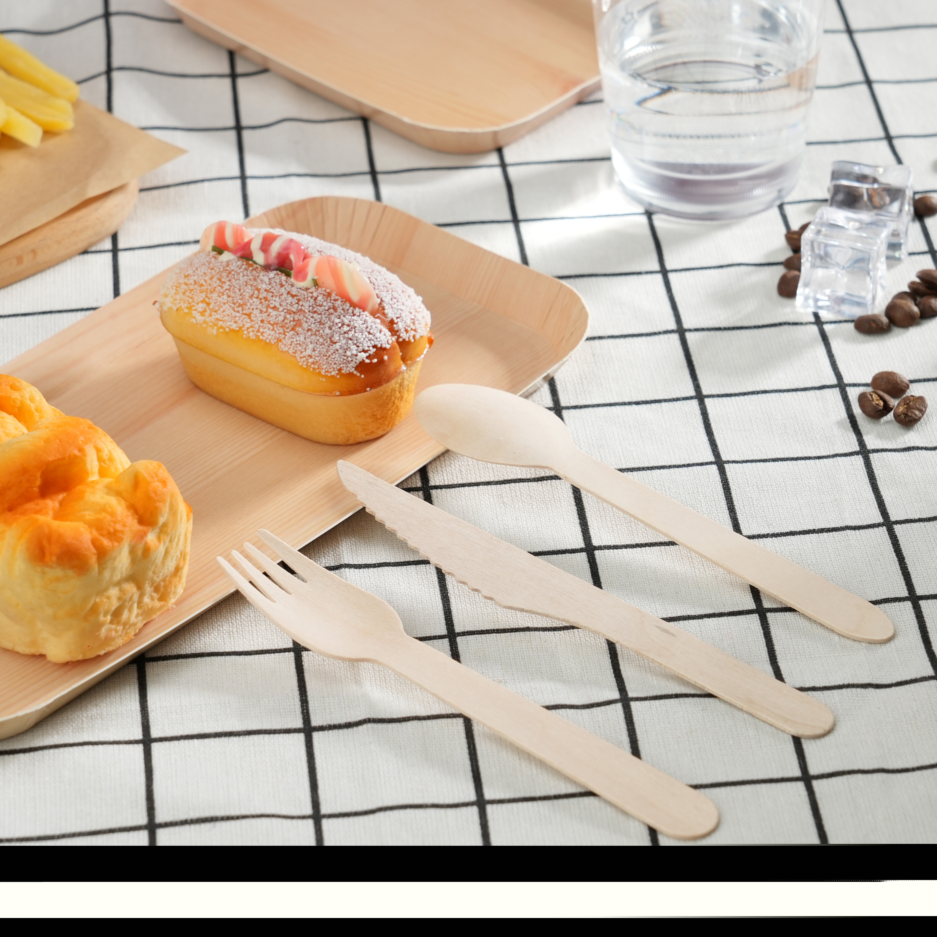 Biodegradable Disposable wooden Cutlery set wooden Forks Spoons Knives