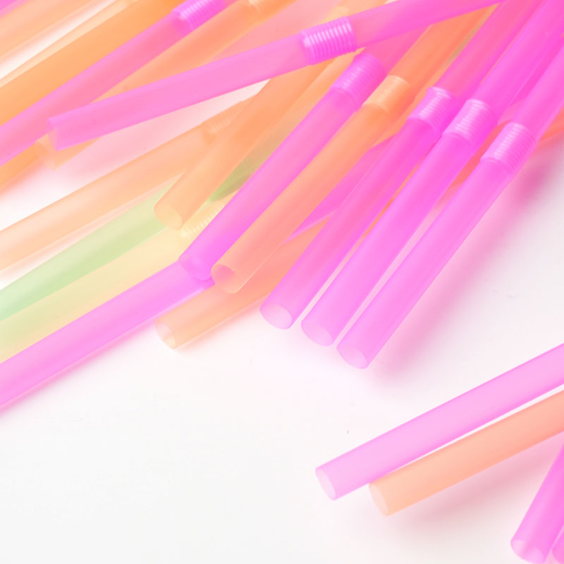 Uchampak Wholesale Colorful PLA Bendable Straws – Disposable Drinking Straws for Drinks - Image 7