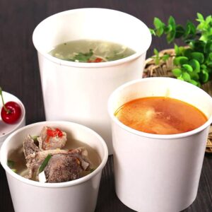 Uchampak - Disposable Soup Bowls Bulk Free Party Supplies for Hot/Cold Food, Soup Kraft bowls with PP lids Food containers Container